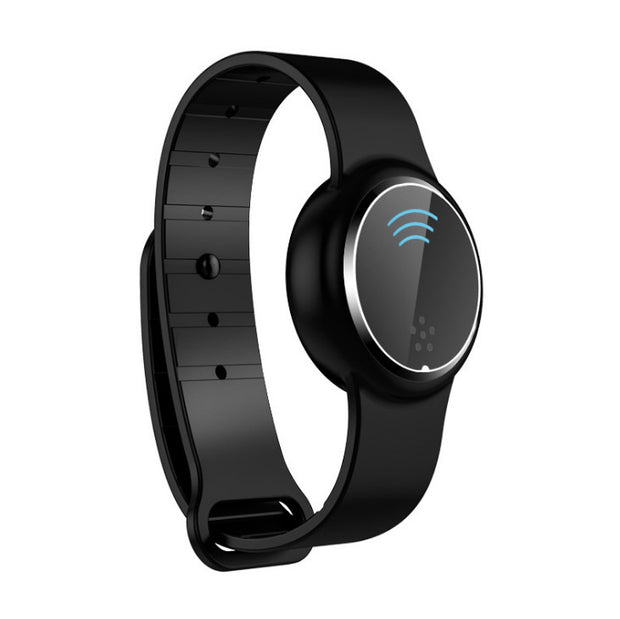 Ultrasonic Mosquito Repellent by eprolo highlighting a stylish black wristband, effective against mosquito bites in outdoor settings.